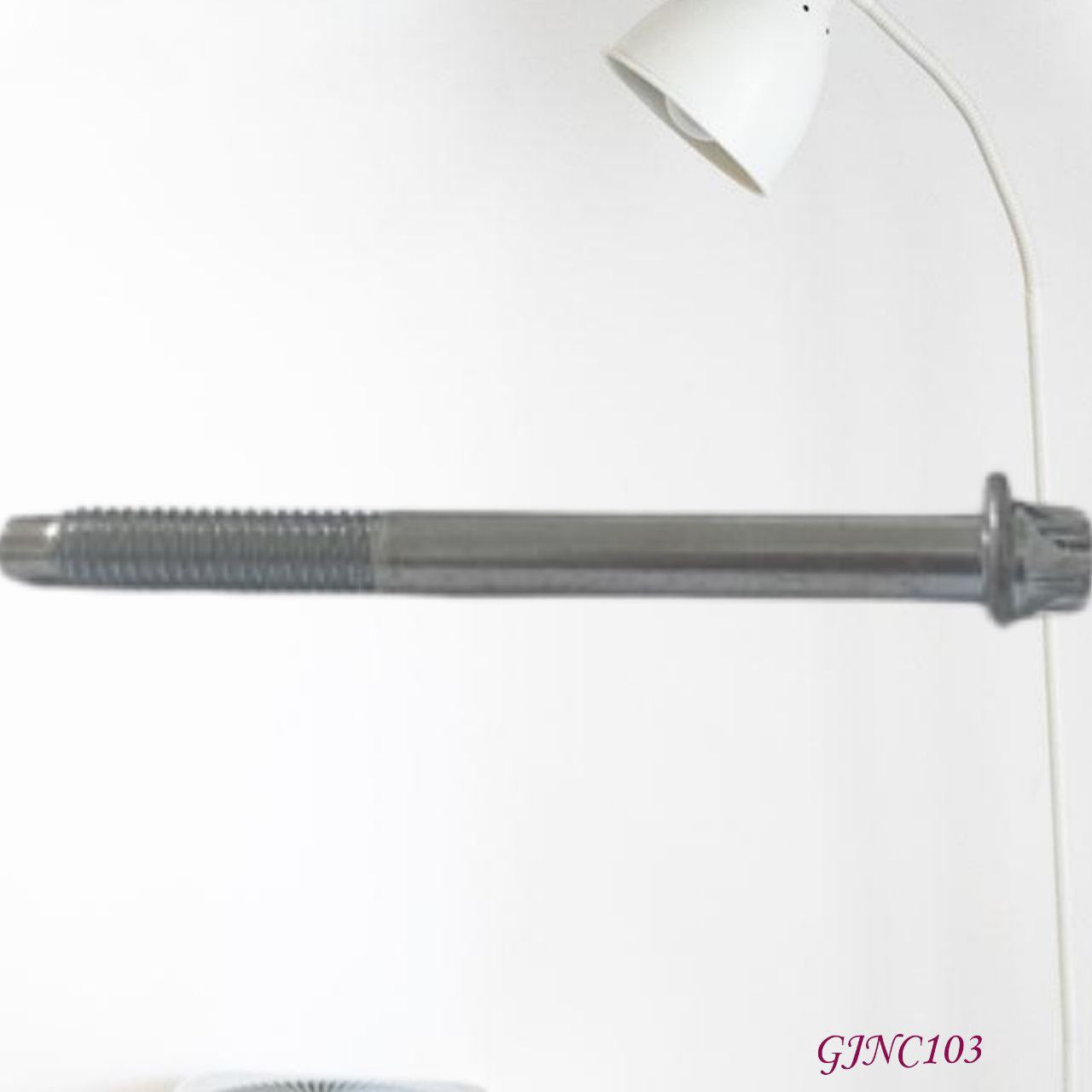 TORNILLO ALTERNADOR CAJA DELCO 24 SI CS 300 T-ESTRELLA. GJNC103