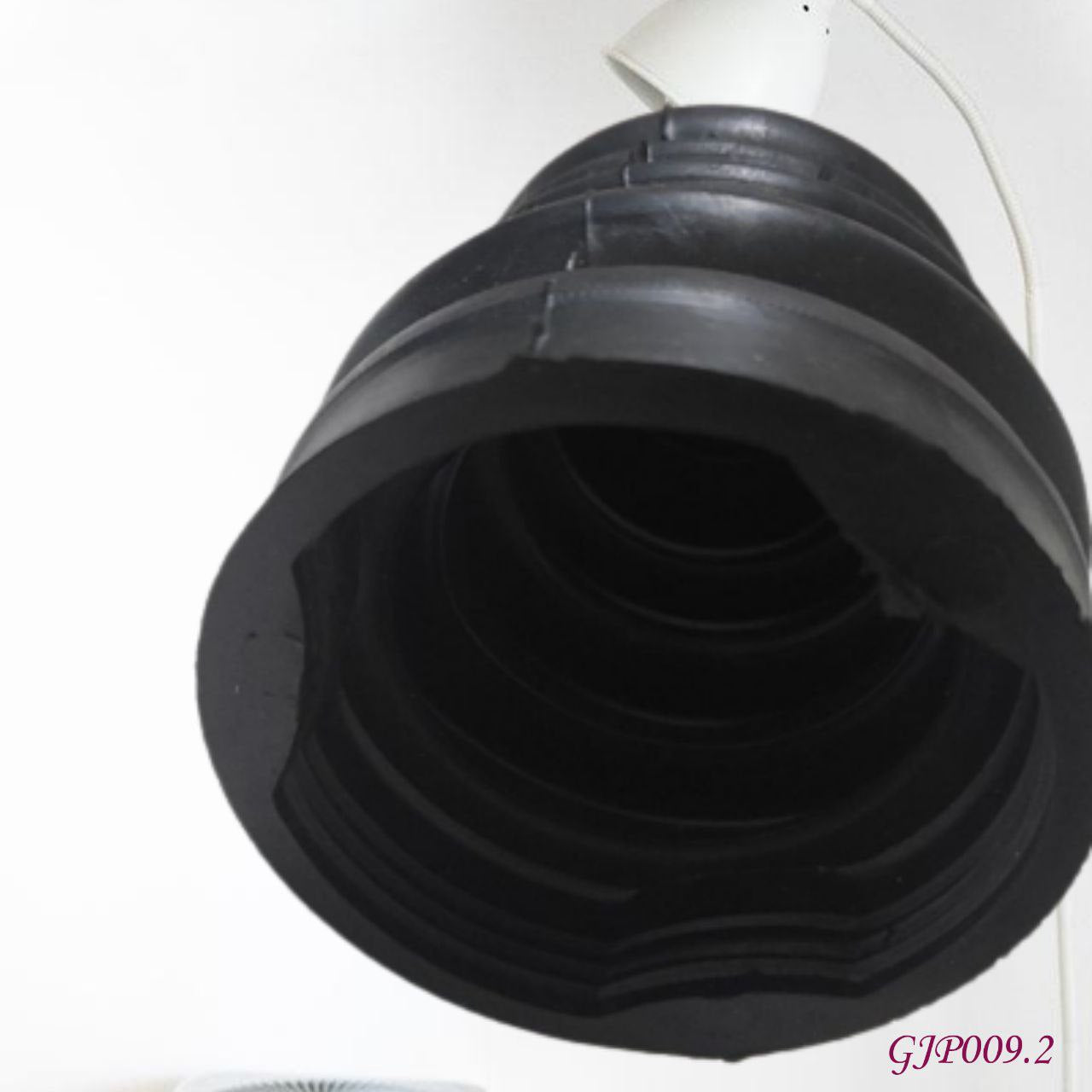 GUARDAPOLVO TRICETA GJP009.2 Chevrolet Spark Steem Swift Kía Picanto Chery Arauca X1 QQ Ford Festiva Fiesta Daewoo Matiz Tico Dama Venirauto Turpial Honda Fit