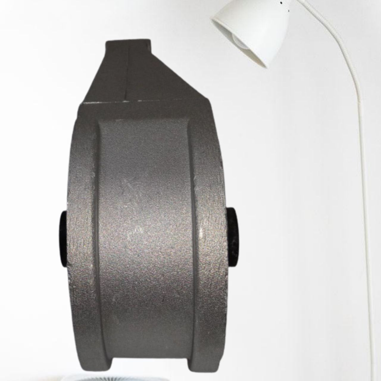 BASE DE MOTOR TRASERO CHERY ARAUCA. GJD1039 / B341 / S12-1001710