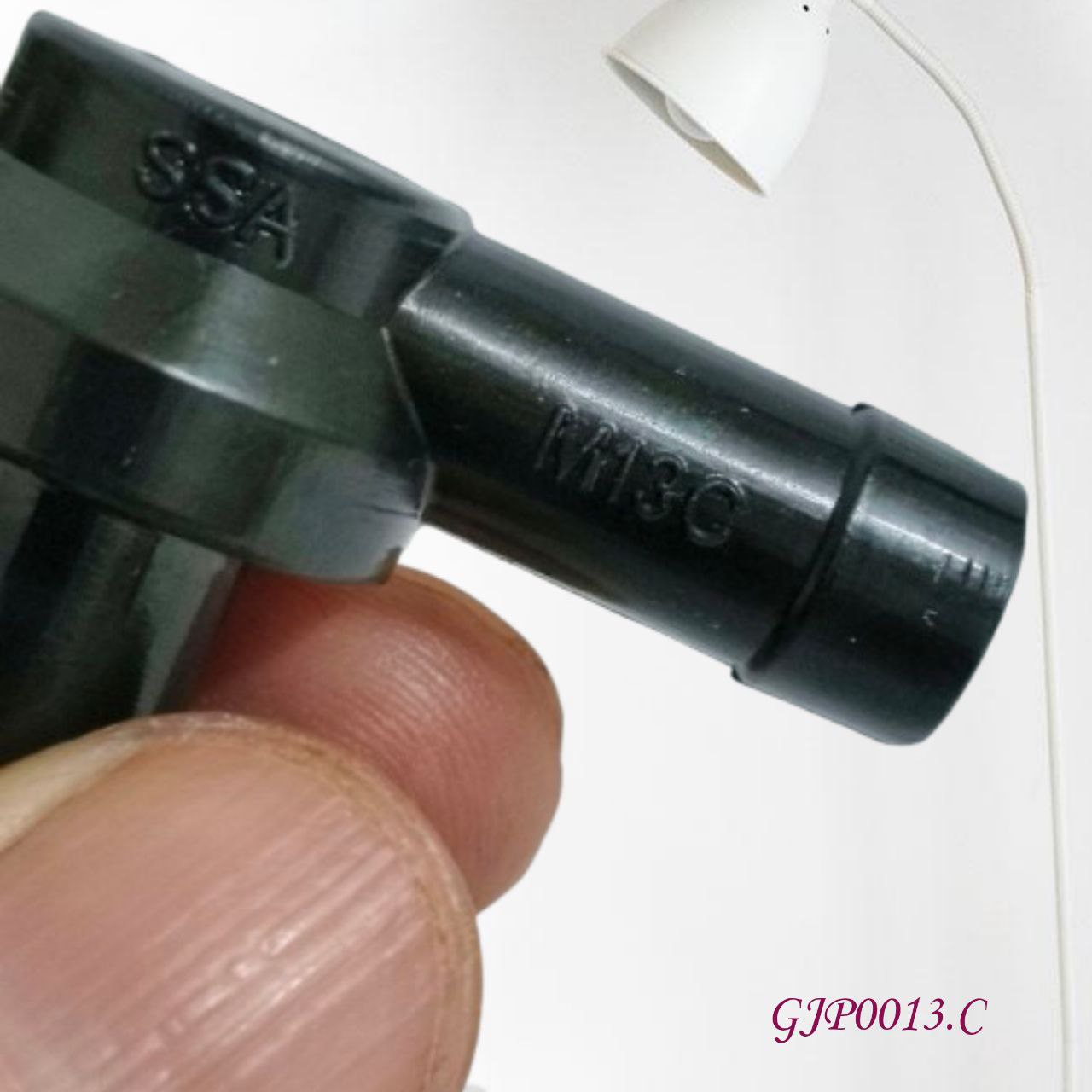 PICO BOMBA FRENO UNIVERSAL CURVO 90° GJP0013.C