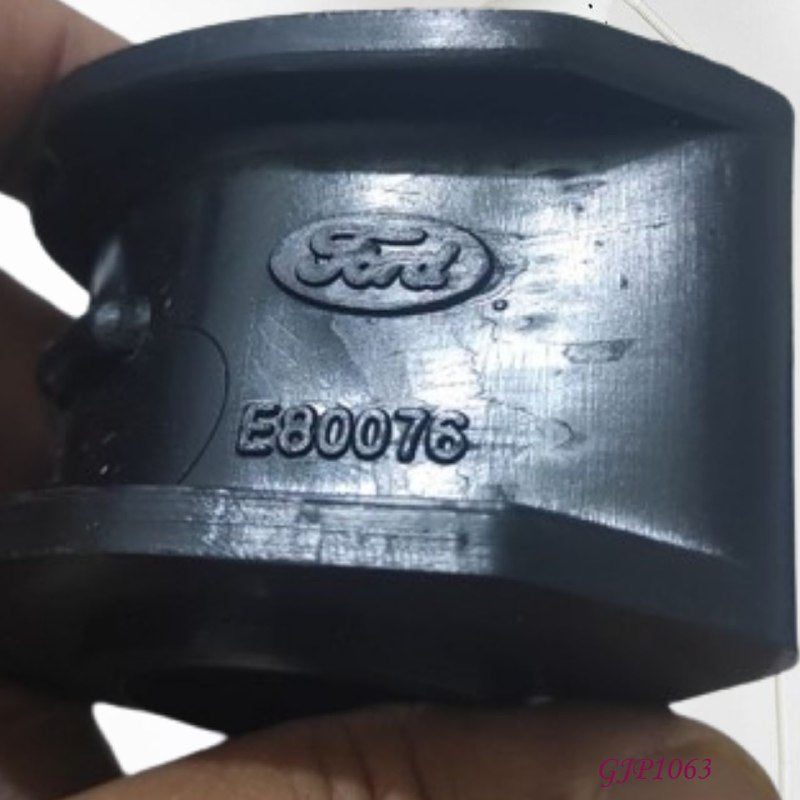 GOMA BARRA ESTABILIZADORA DELANTERA GJP1063 Ford Fortaleza F-150 Fx4 Pickup